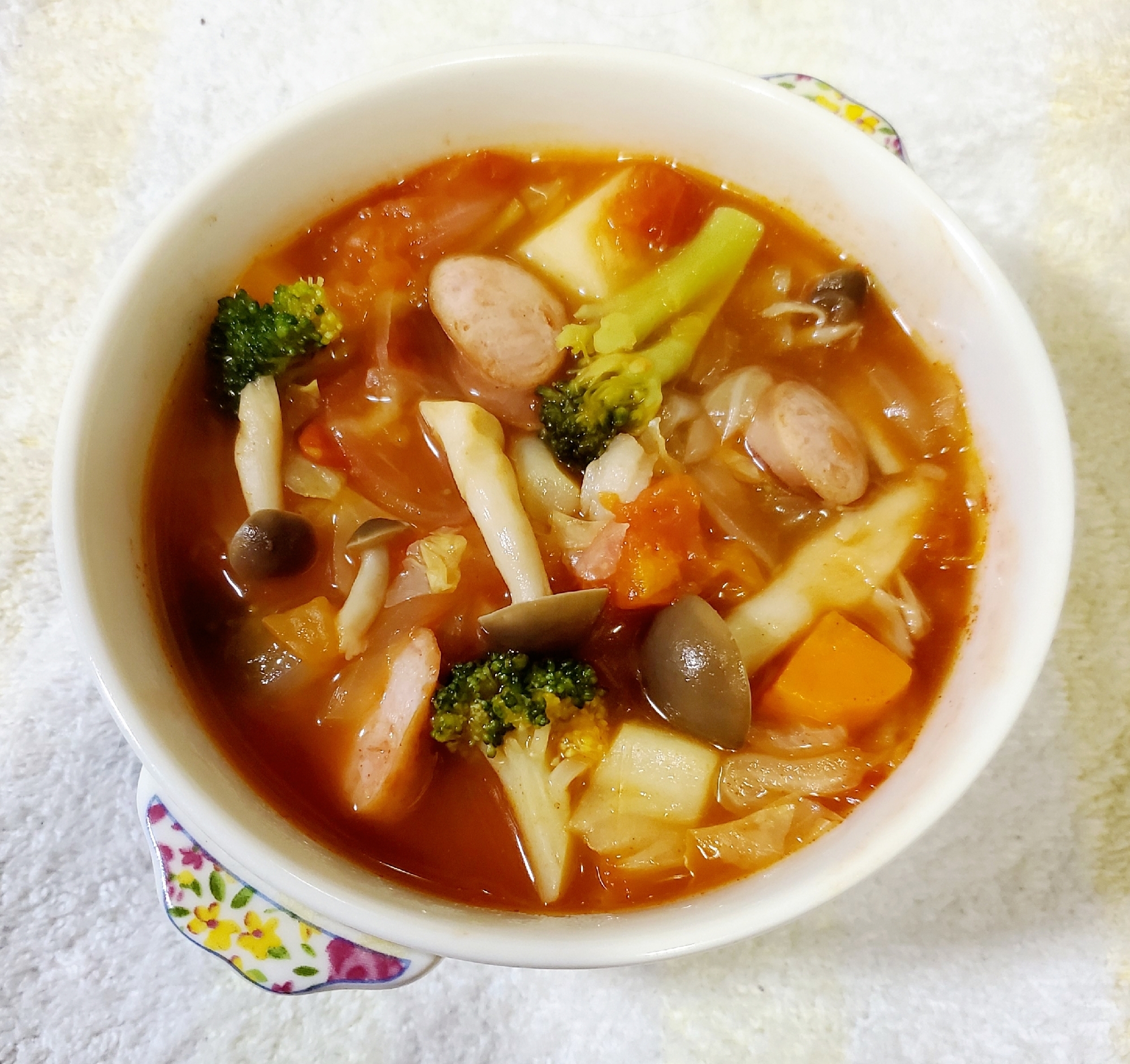 野菜沢トマトスープ
