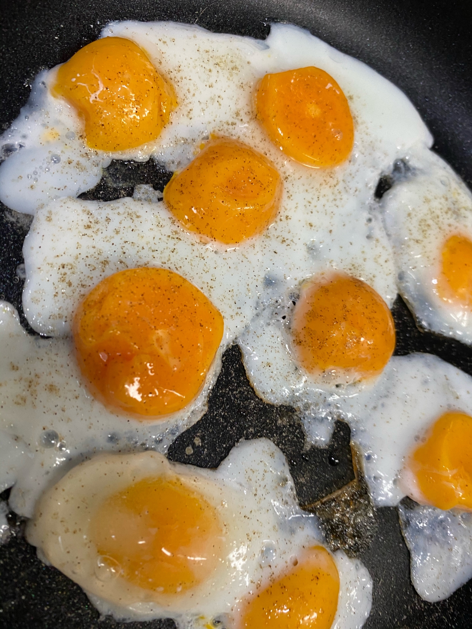 プリッと可愛い小さい目玉焼き レシピ 作り方 By Rママ 楽天レシピ プリッと可愛い小さい目玉焼き レシピ 作り方 By Rママ 楽天レシピ