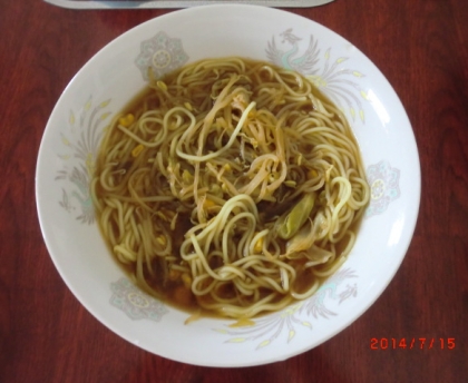 もやし醤油ラーメン