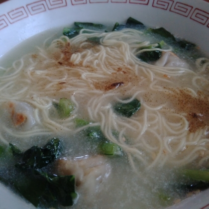 余った焼き餃子も入れて美味しく頂きました(^_^)ﾉありがとうございます☆