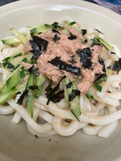 キュウリとツナのぶっかけうどん