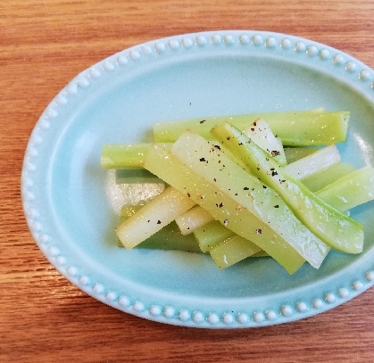 鷹の爪が無くて、ブラックペッパーですが、美味しく出来ました♪ありがとうございます(*ˊ˘ˋ*)♡