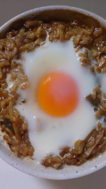 お醤油かけたくなるよ♪玉子カレーリゾット