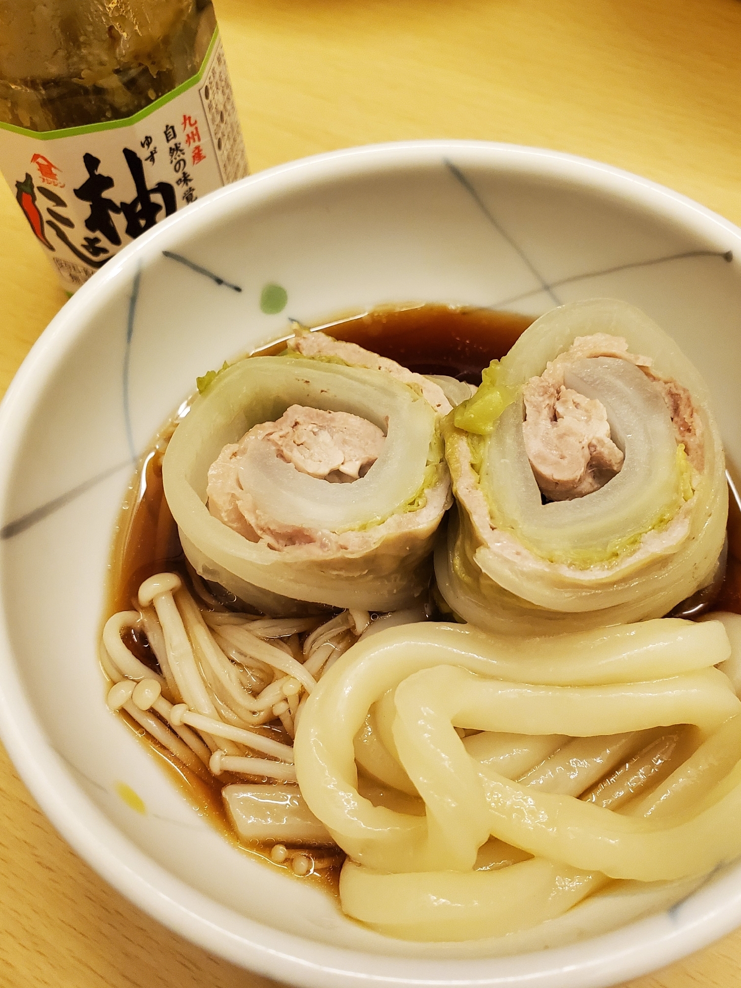 白菜と豚バラの昆布だし鍋