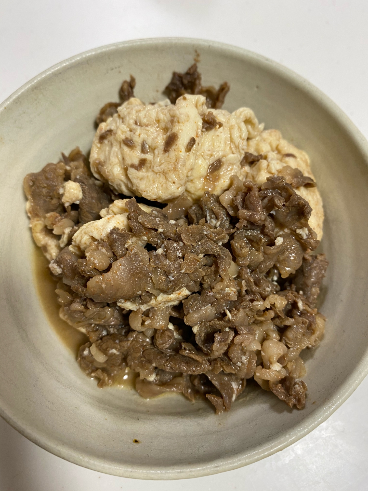 牛細切れ肉と豆腐の韓国風炒め煮