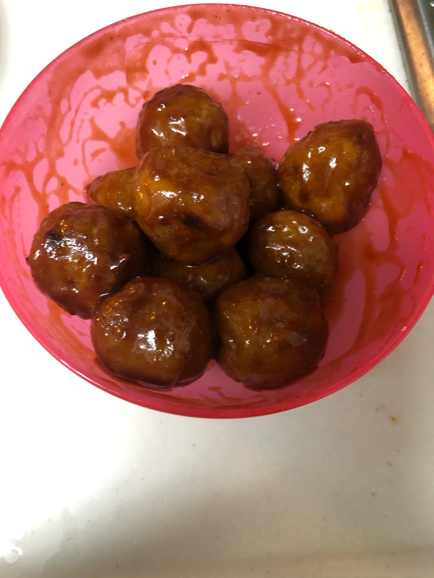 バーベキューソース味の肉団子