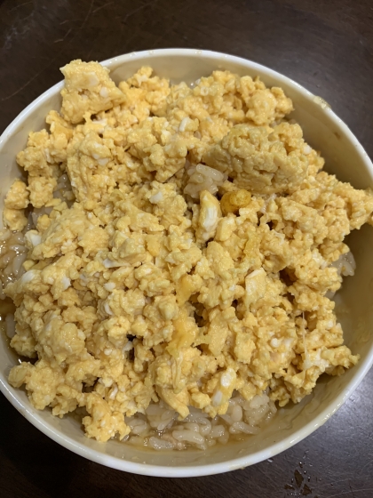 卵そぼろ丼