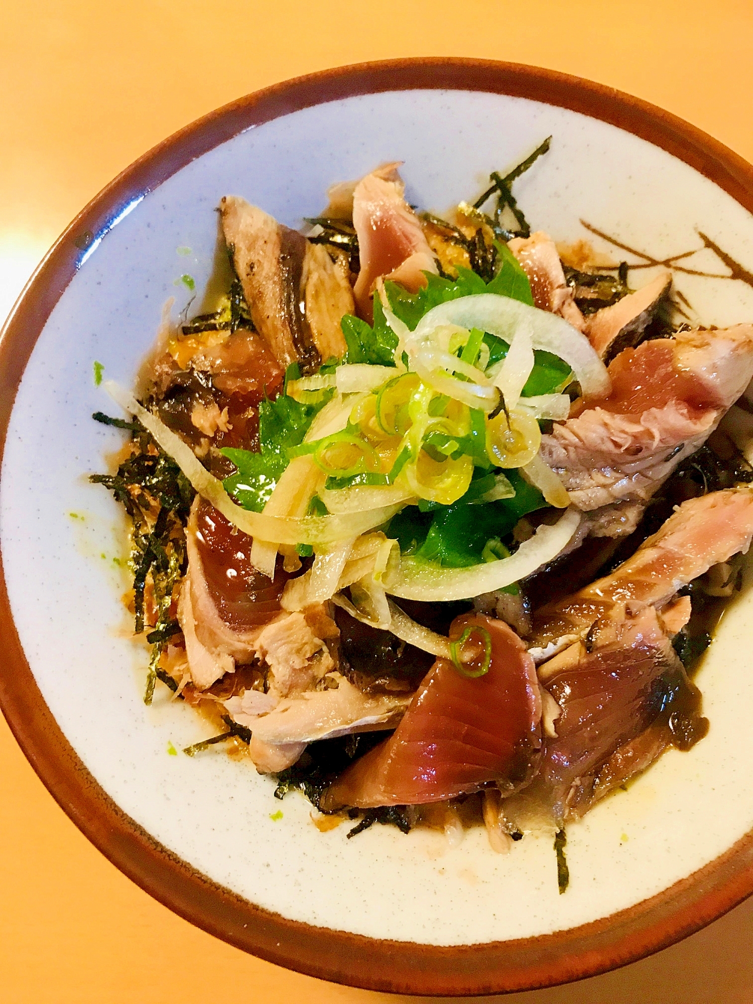 カツオたたきパック活用●簡単カツオのたたき丼