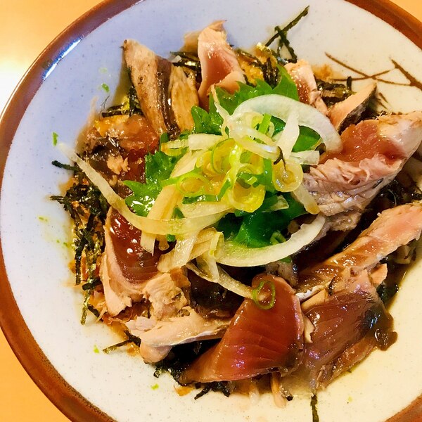 カツオたたきパック活用 簡単カツオのたたき丼 レシピ 作り方 By Bistromiti R 楽天レシピ カツオたたきパック活用 簡単カツオのたたき丼 レシピ 作り方 By Bistromiti R 楽天レシピ