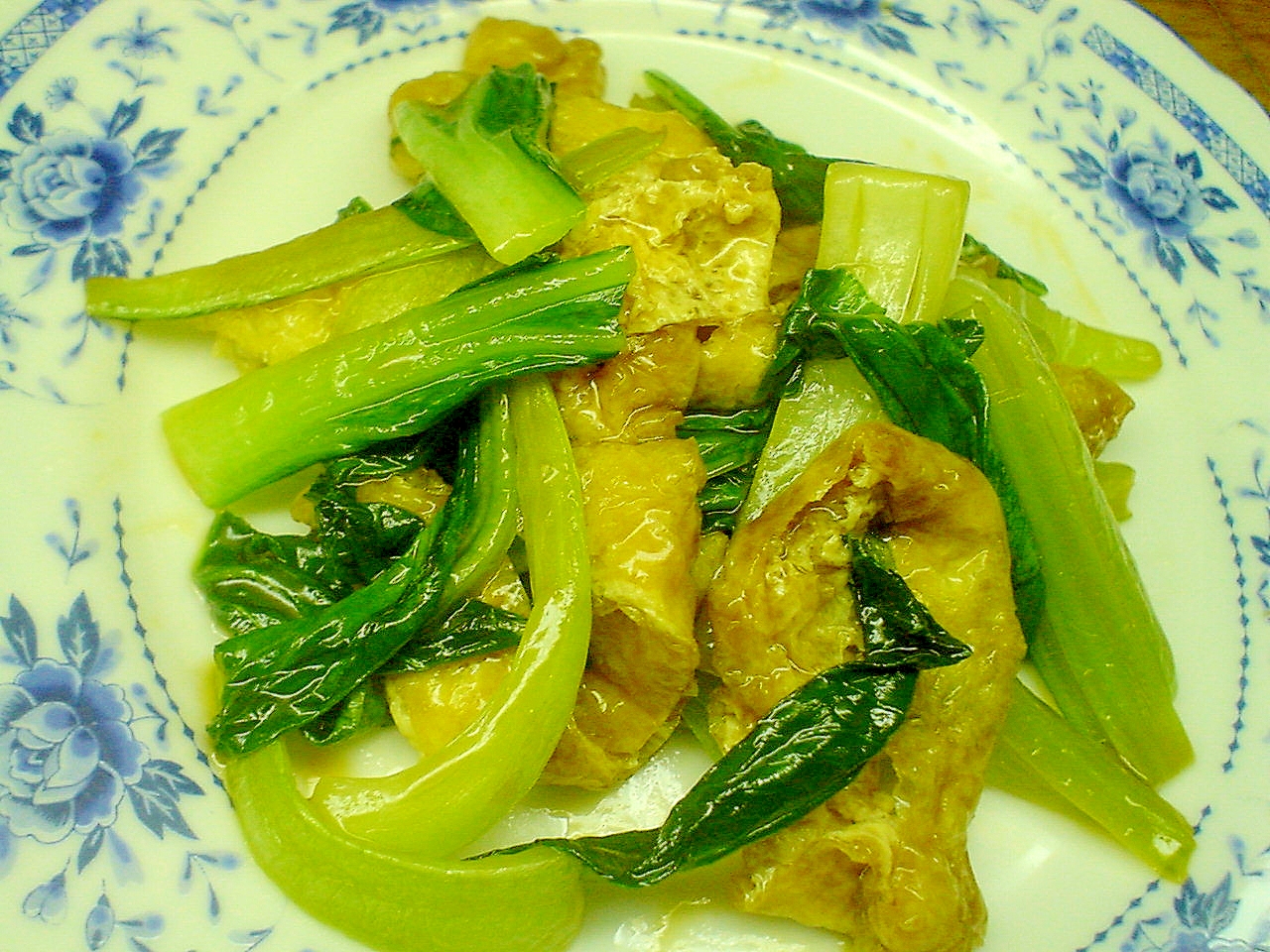 チンゲン菜と薄揚げの炒め物