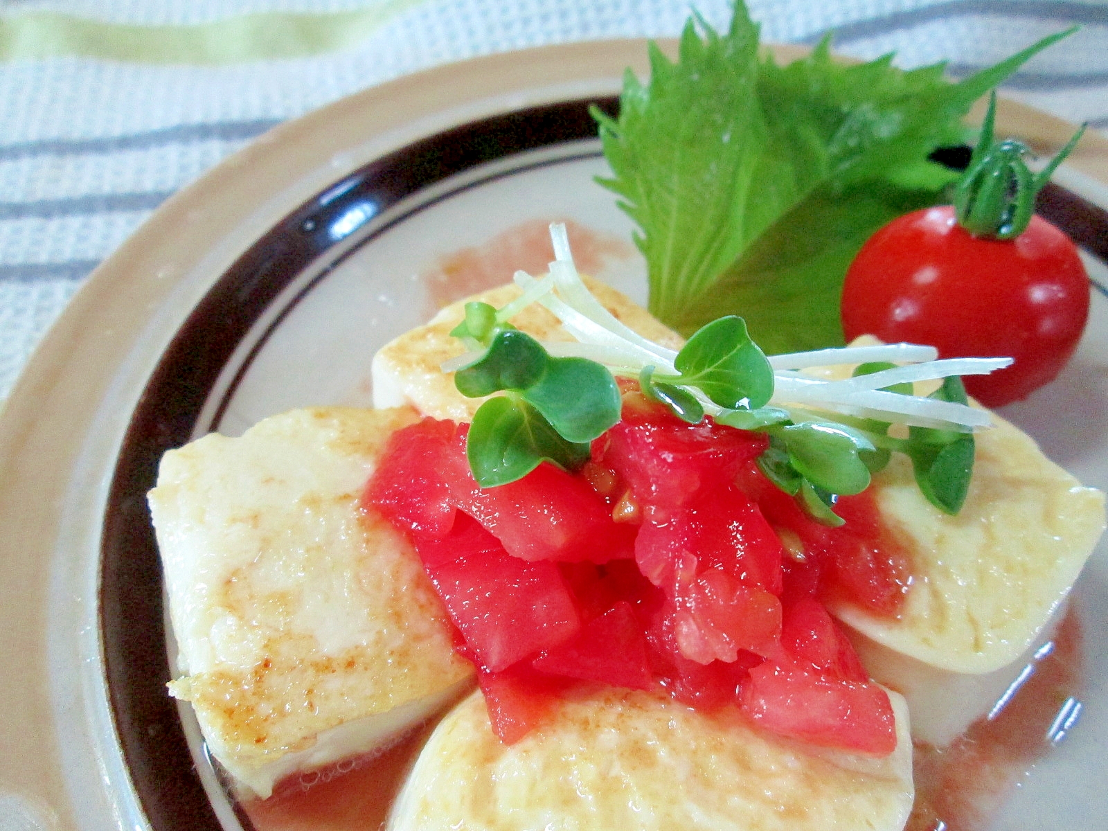 豆腐のソテー☆塩トマトソース