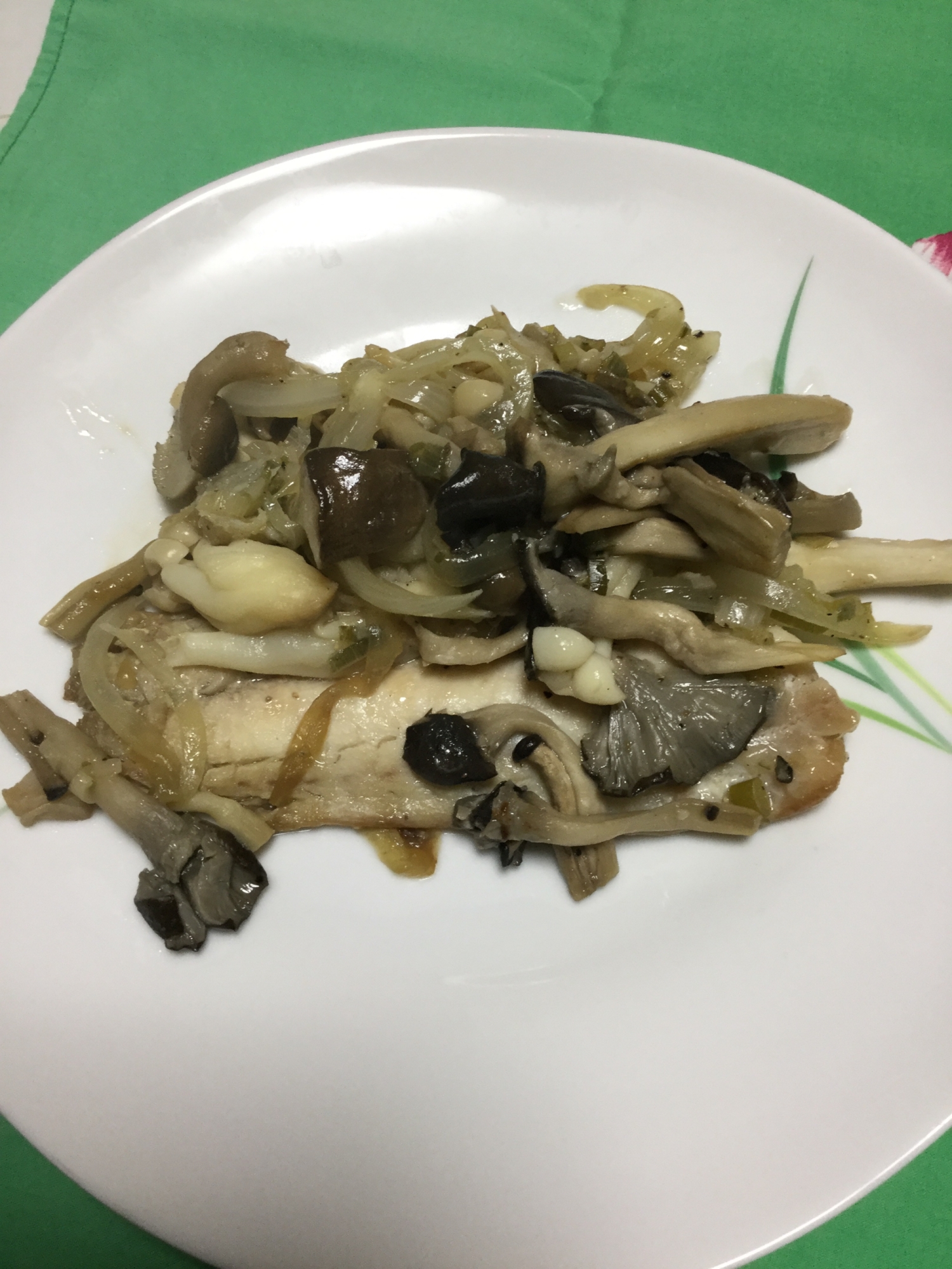 イサギときのこのネギ塩ダレ焼き レシピ 作り方 By あーるいーあい0153 楽天レシピ