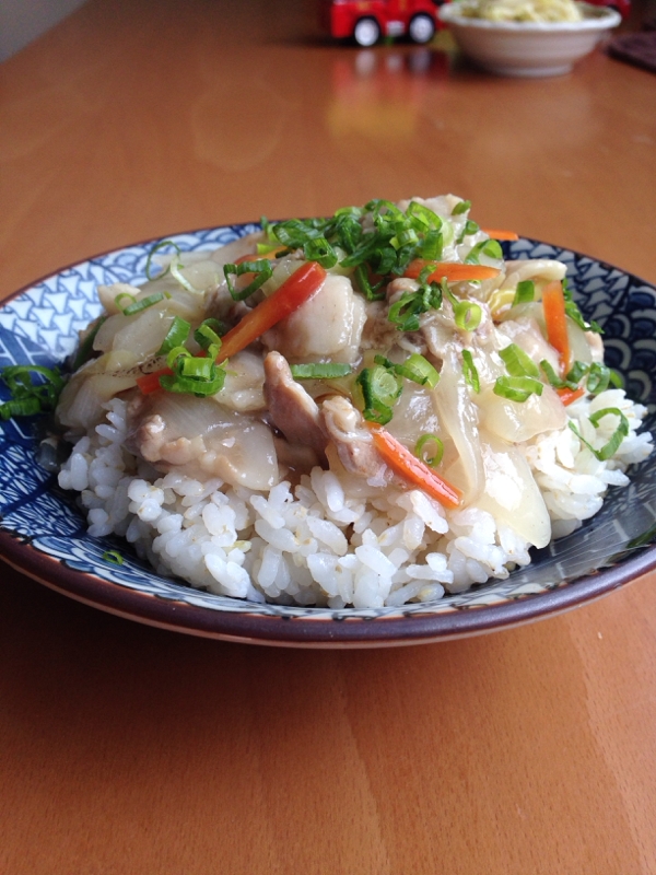 豚ばらと野菜の中華丼♪