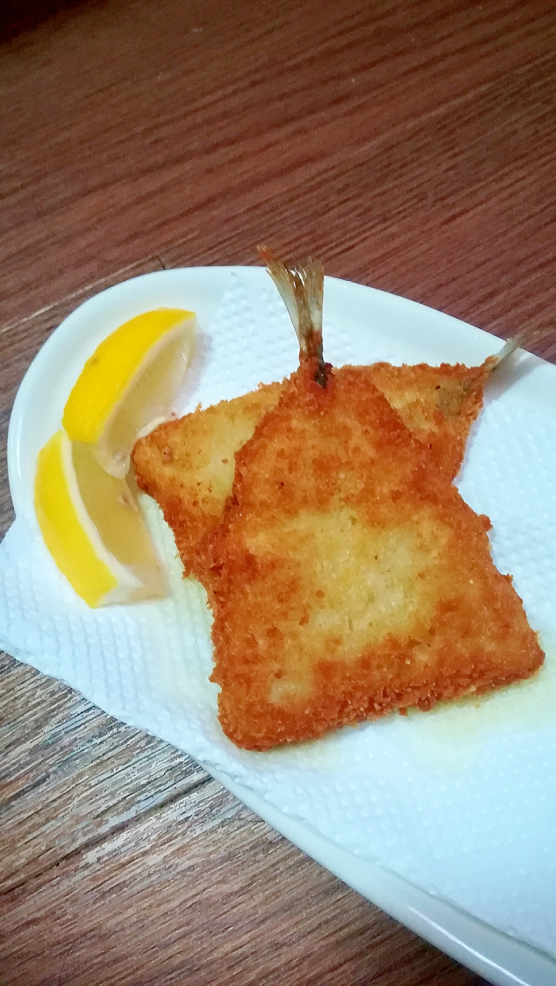 オリーブオイルで揚げたアジフライ★レモンそえ