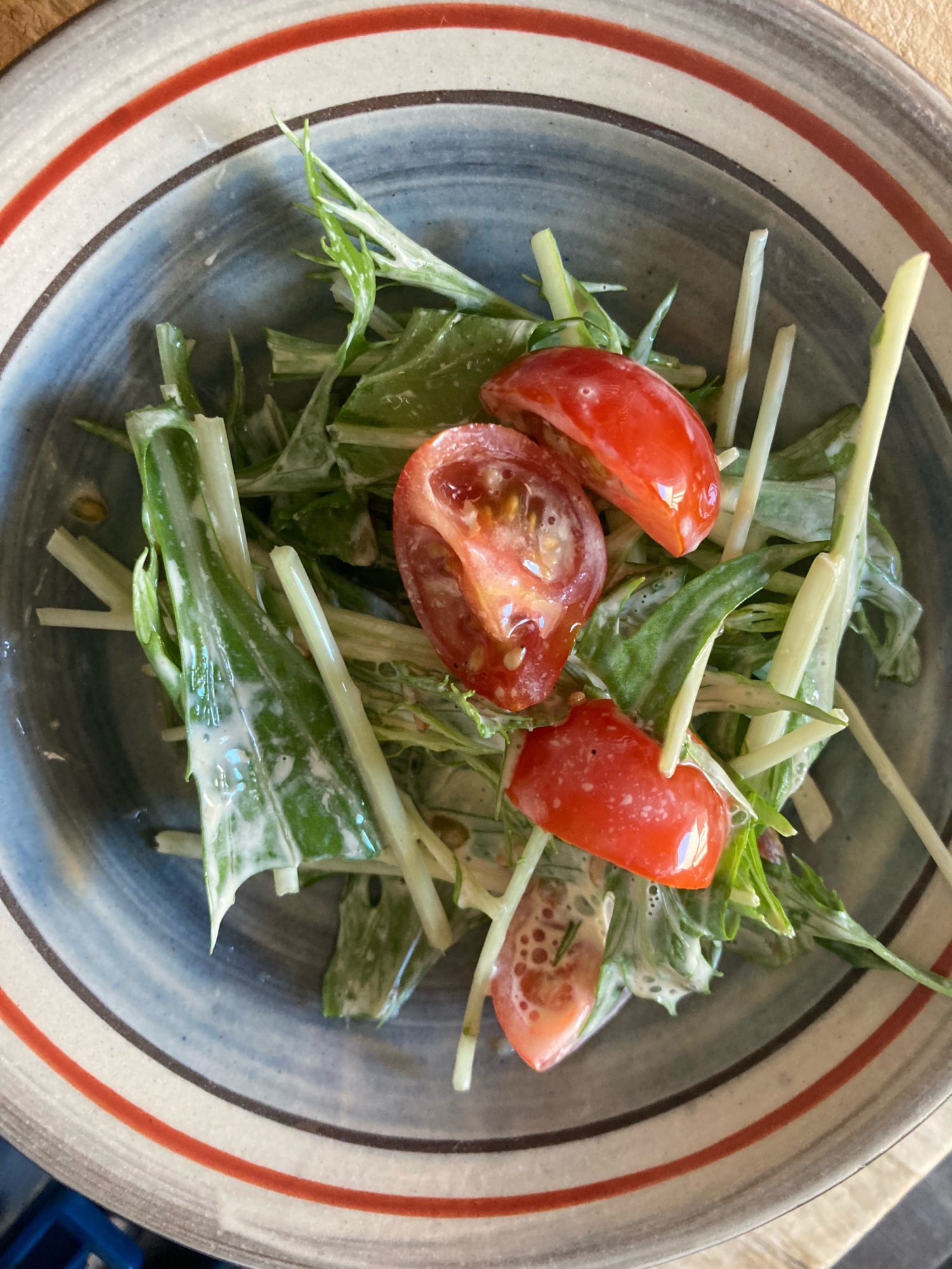 朝野菜♪水菜とプチトマトのマヨ麺つゆ