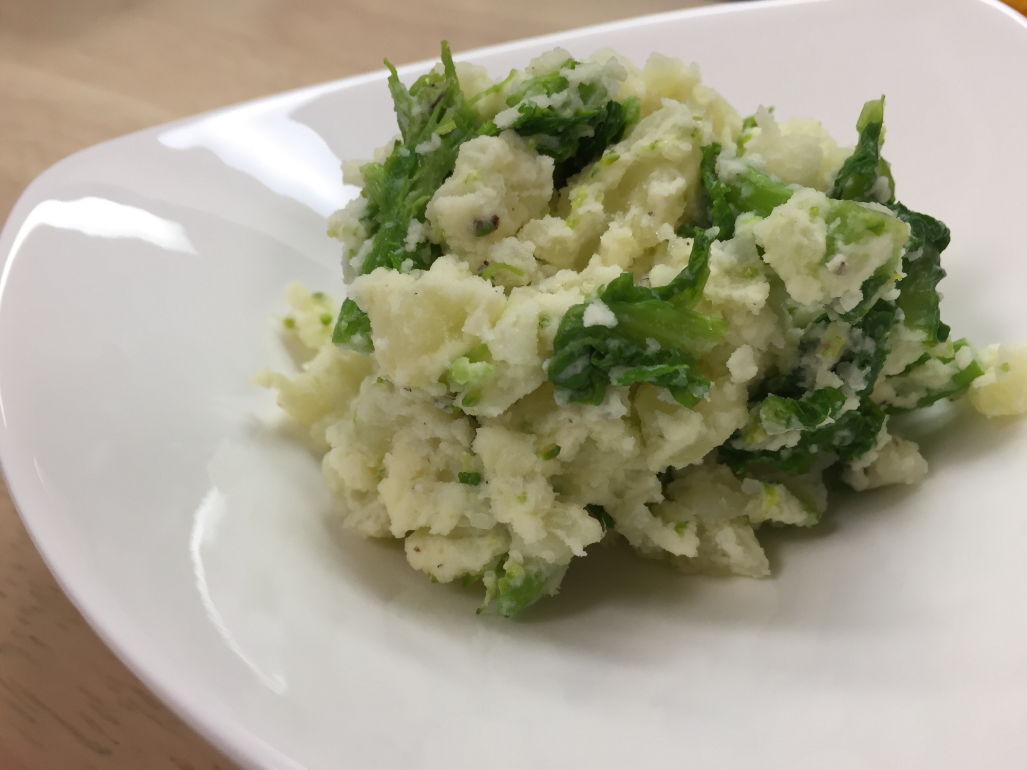 シンプル！菜の花のポテトサラダ