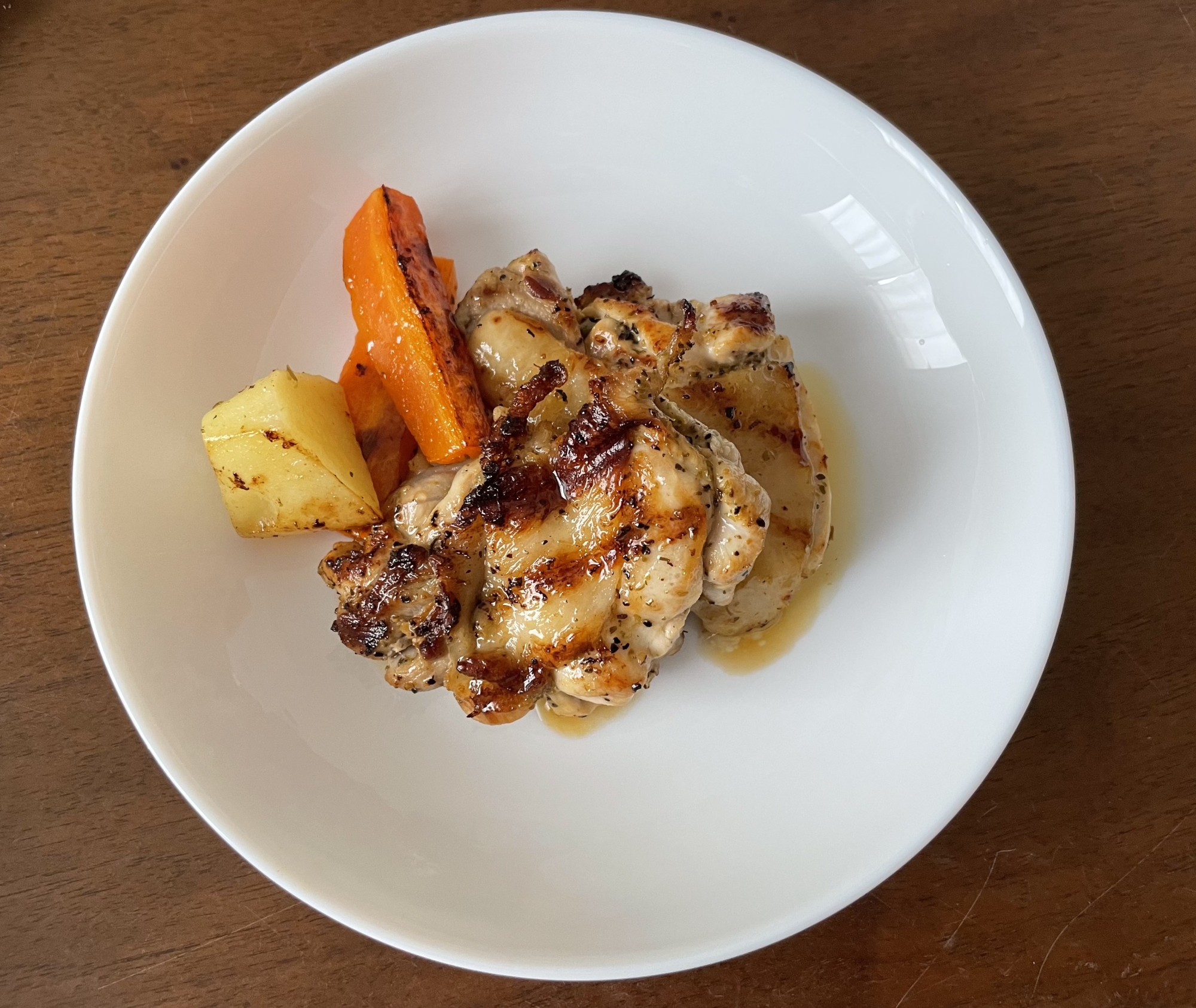 鶏もも肉のレモンハーブグリル