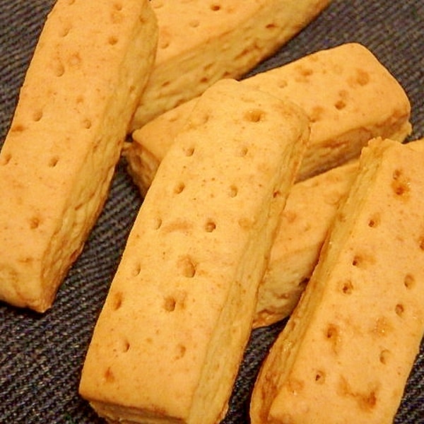 赤ちゃんのおやつ バター無 歯固めきな粉ビスケット レシピ 作り方 By めい 楽天レシピ 赤ちゃんのおやつ バター無 歯固めきな粉ビスケット レシピ 作り方 By めい 楽天レシピ