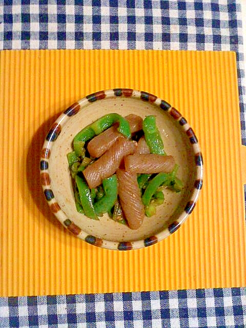 ねじり蒟蒻とピーマンの焼き肉のタレ煮♪