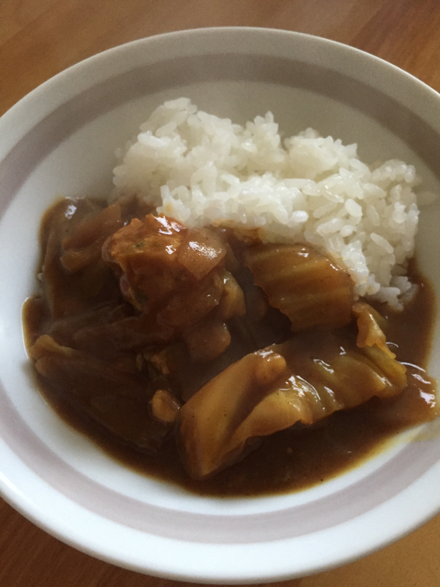 肉団子とキャベツのカレー