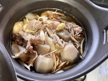 山形置賜地方風芋煮(やまがたいもに)