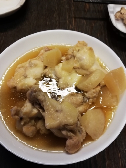 手羽元と大根の煮物