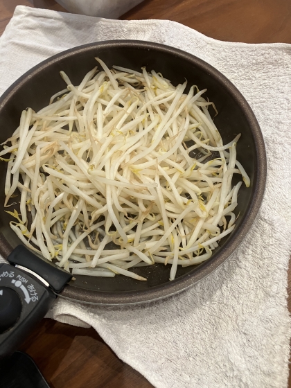 もやしとほうれん草の二分で料理