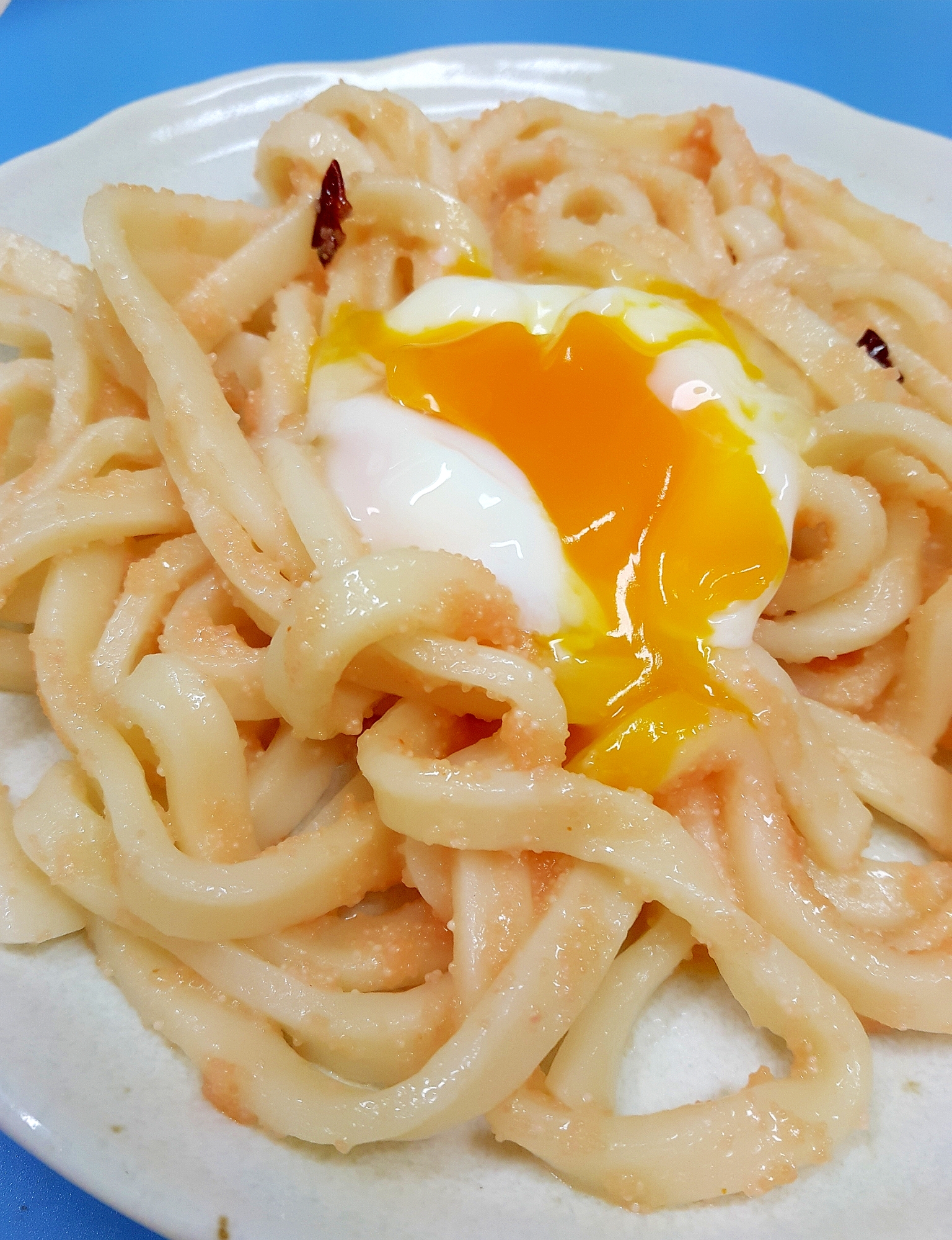 簡単！辛子明太子のペペロンカルボナーラうどん♪