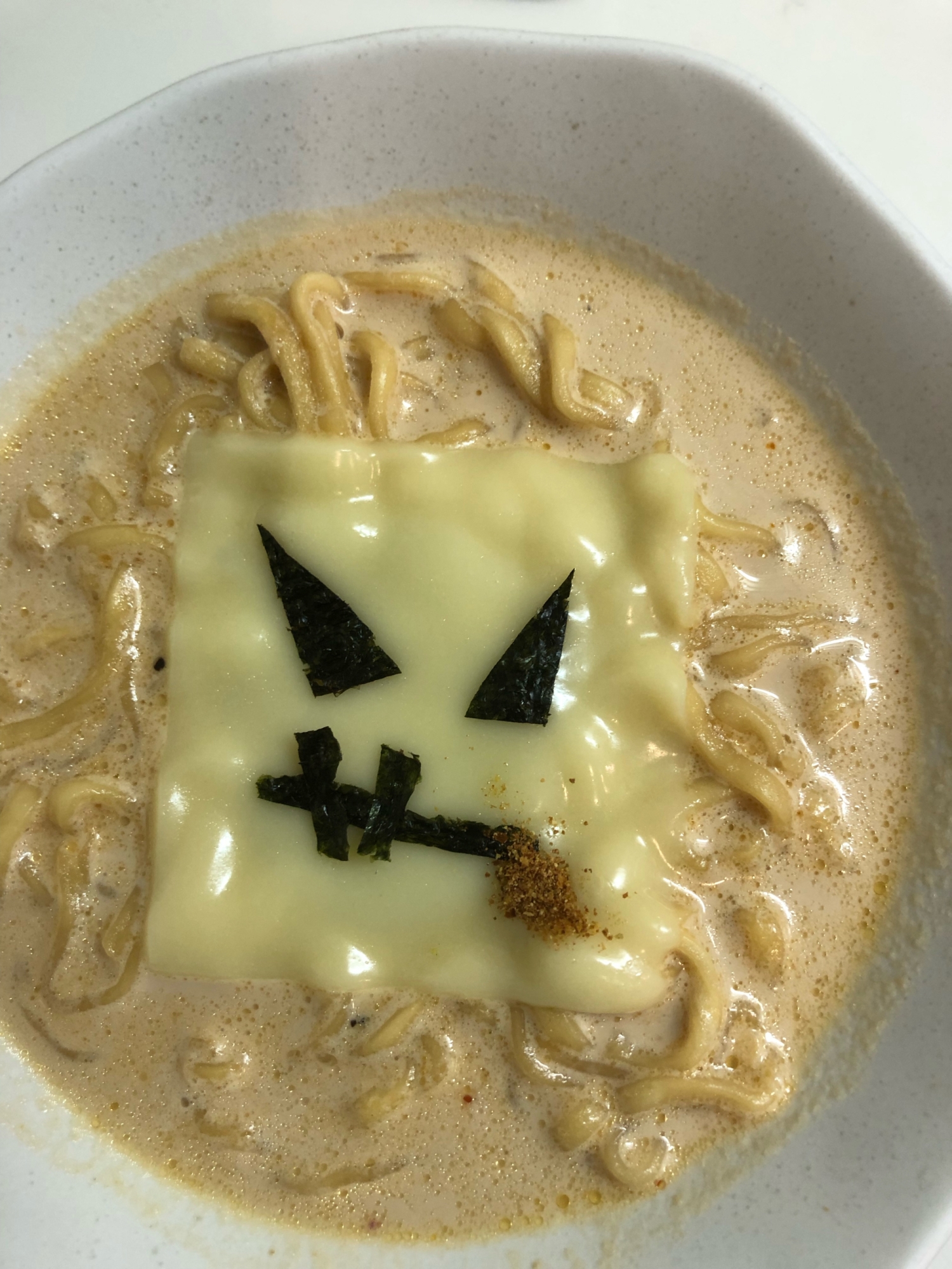 【ハロウィン】のオバケのミルク味噌味ラーメン