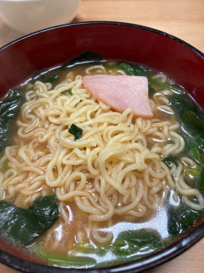 簡単で辛旨！サッポロ一番みそラーメン旨辛風