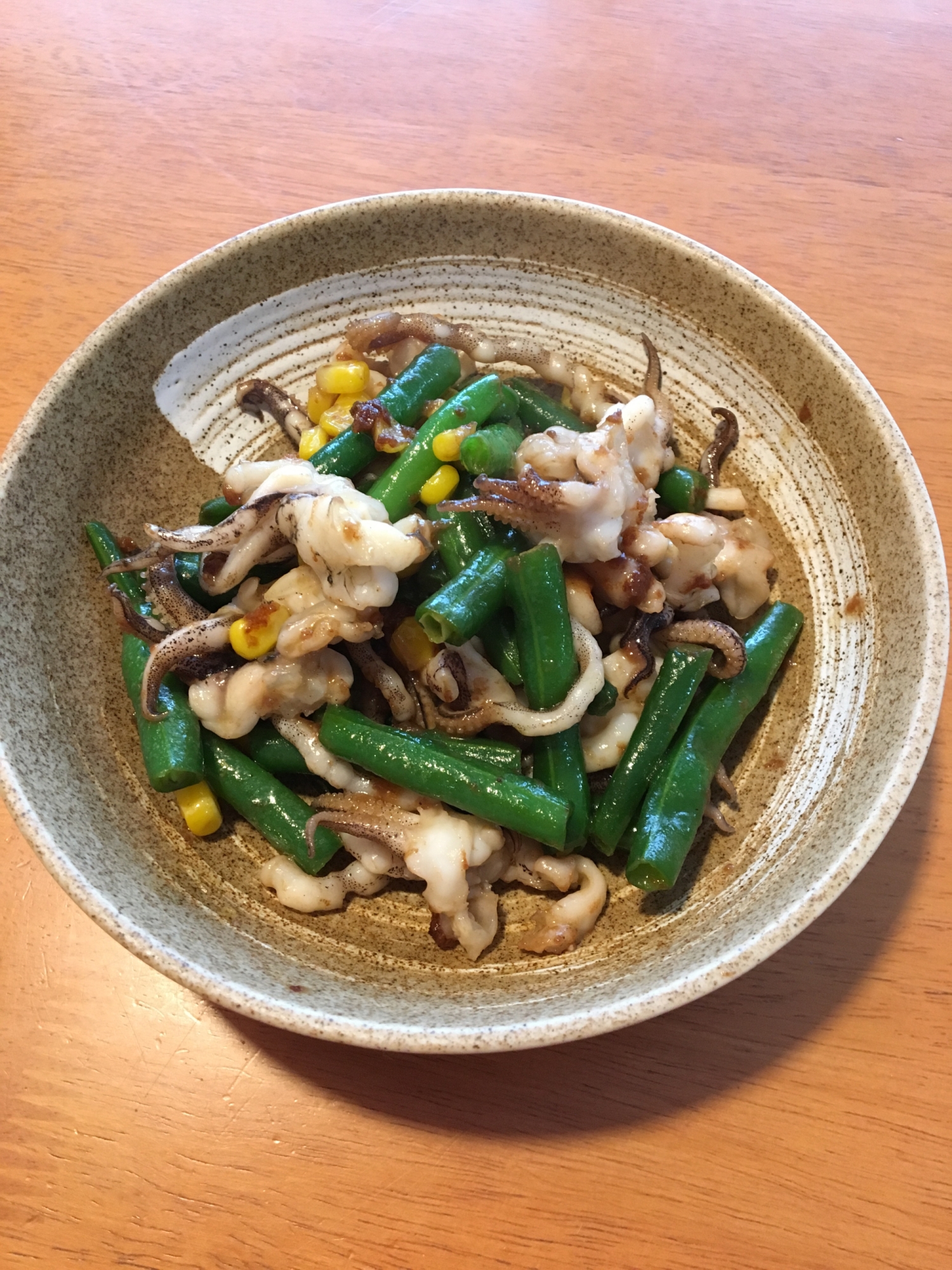 いかげそとインゲンのバター醤油炒め