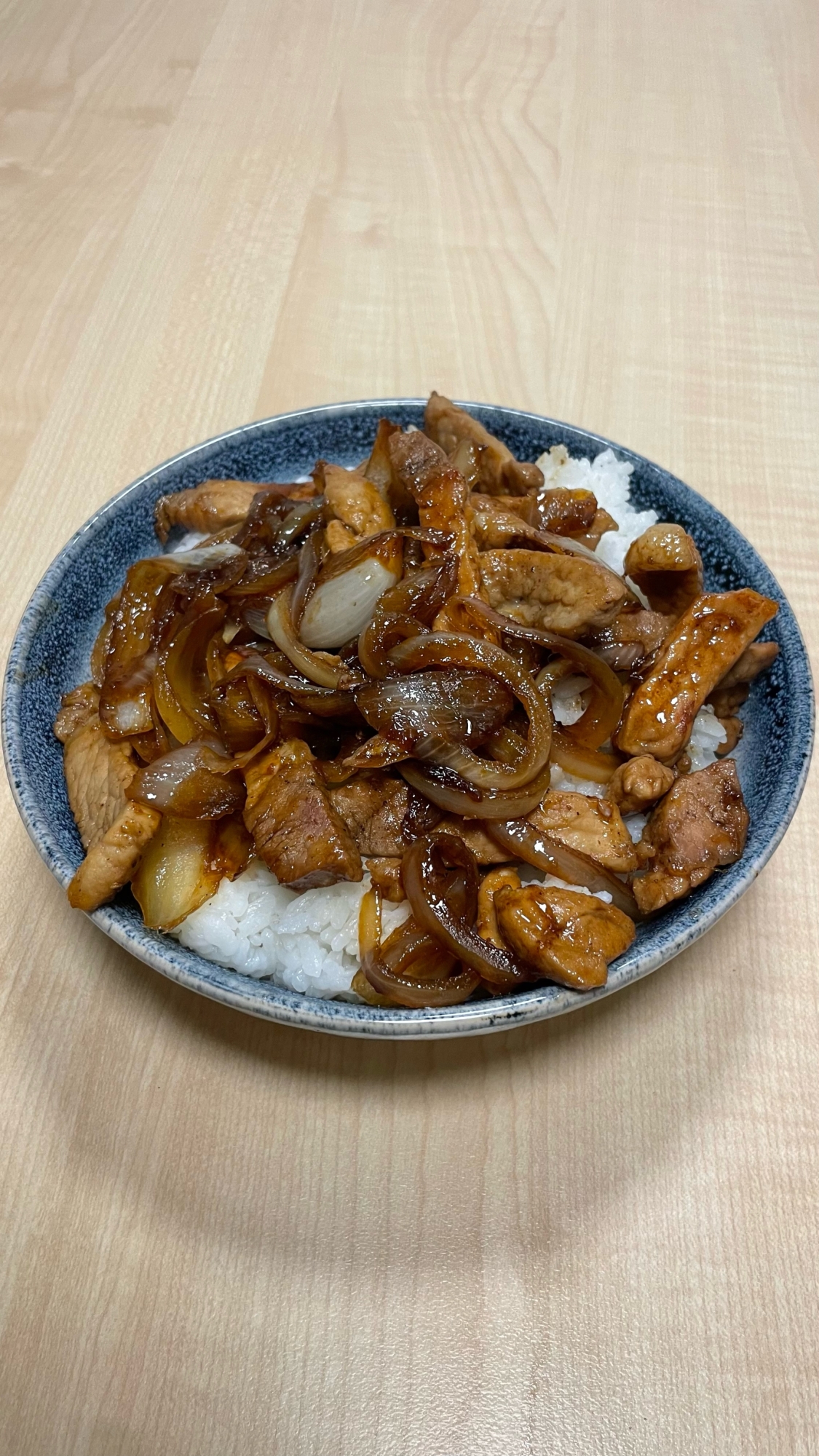 ガッツーン、豚丼