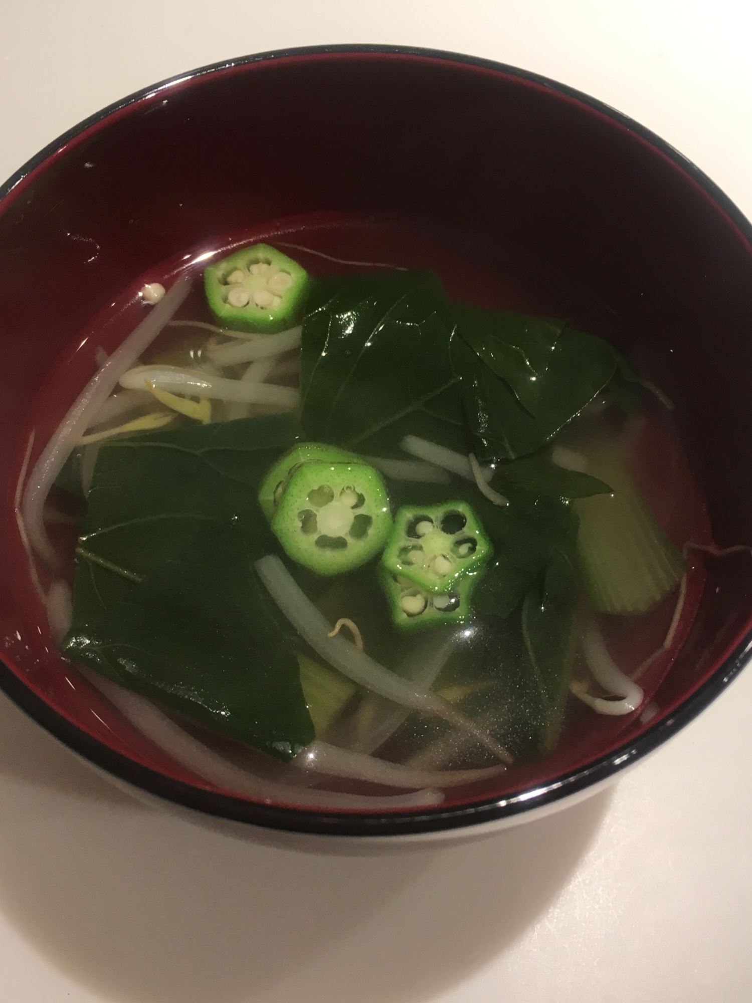 野菜のコンソメスープ