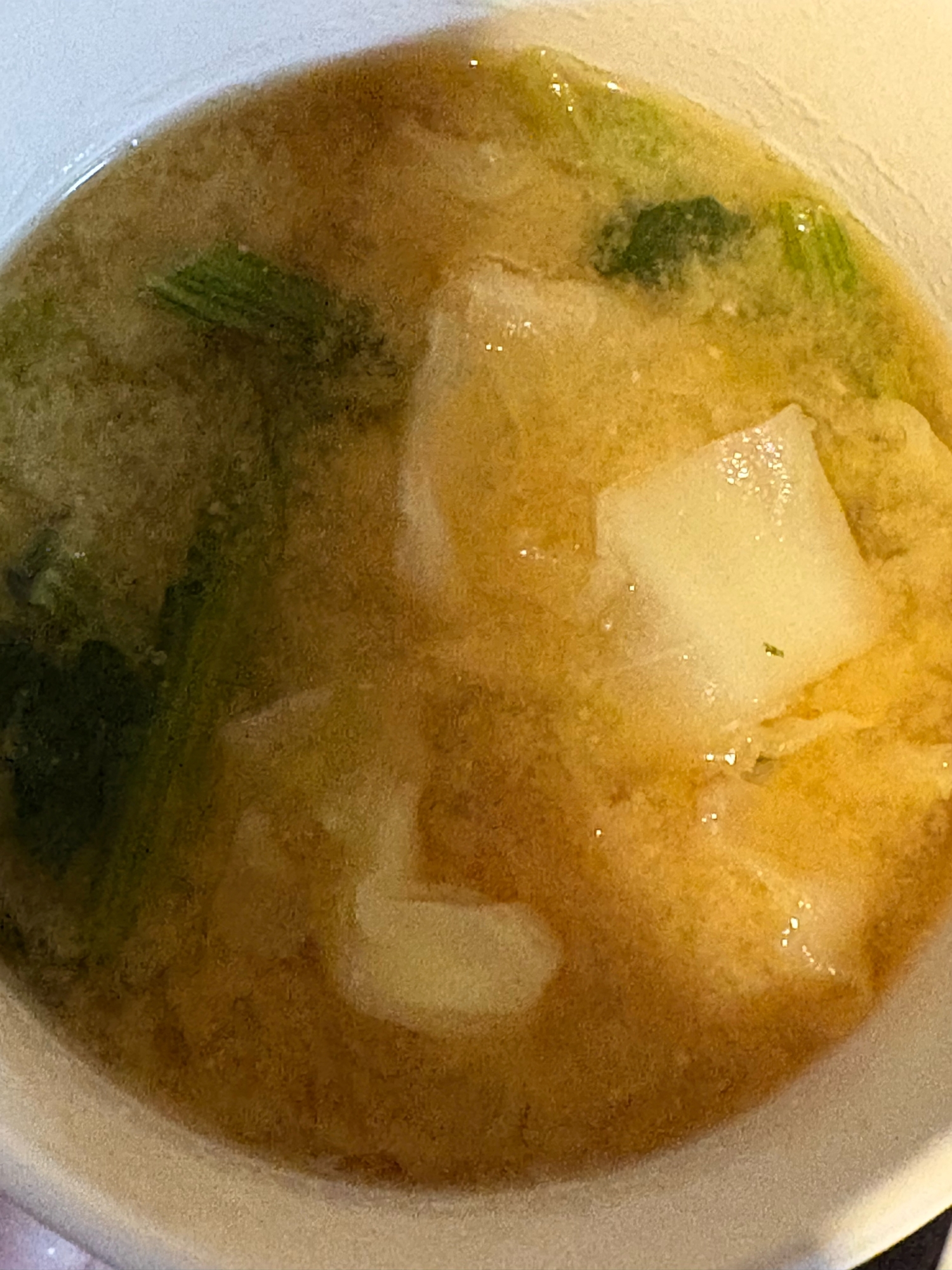 ほうれん草とキャベツの味噌汁