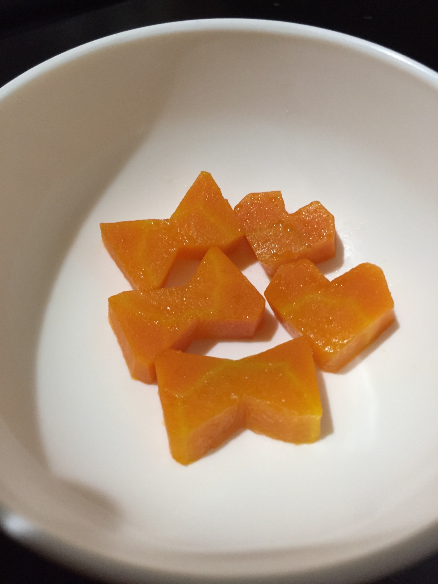 子供のお弁当に リボン ハート型の人参グラッセ レシピ 作り方 By りらっくママ お休み中 楽天レシピ 子供のお弁当に リボン ハート型の人参グラッセ レシピ 作り方 By りらっくママ お休み中 楽天レシピ