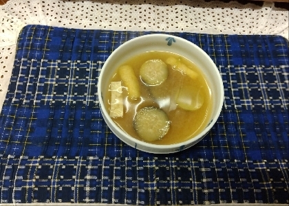 茄子と油揚げと長ねぎのお味噌汁