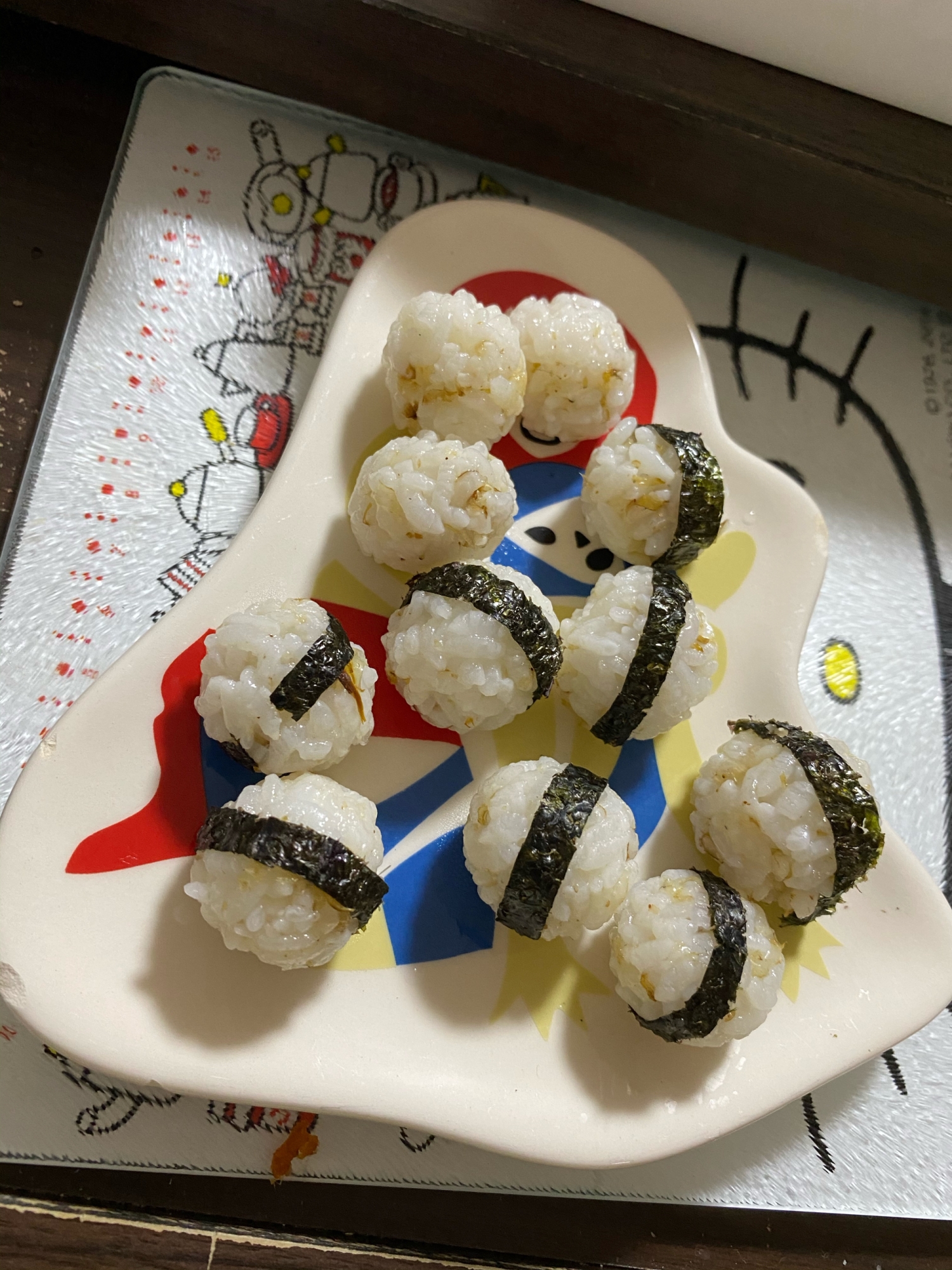 幼児食　かわいいおにぎり