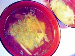 エリンギとブロッコリーの芯のスープ