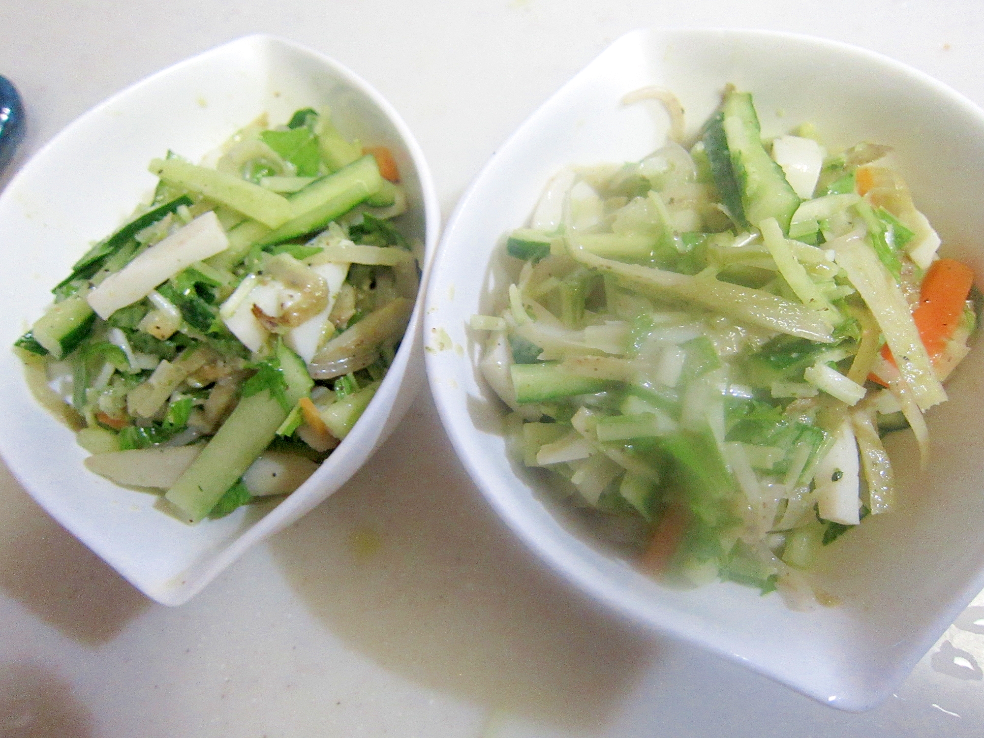 水菜と牛蒡胡瓜ニンジンのバジルペーストサラダグリル