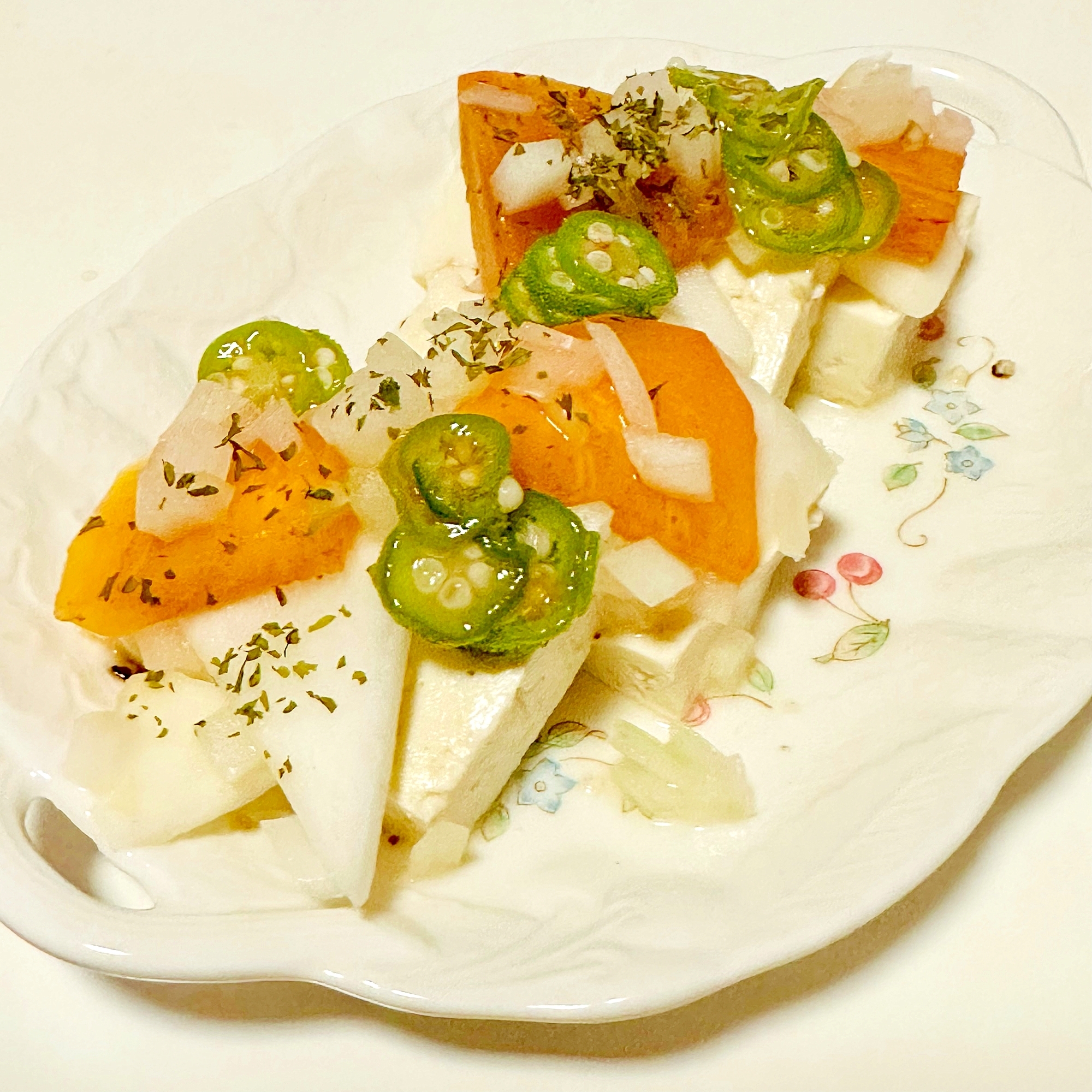 【スパーリングに合う】豆腐とかぶと柿のサラダ｡.❁