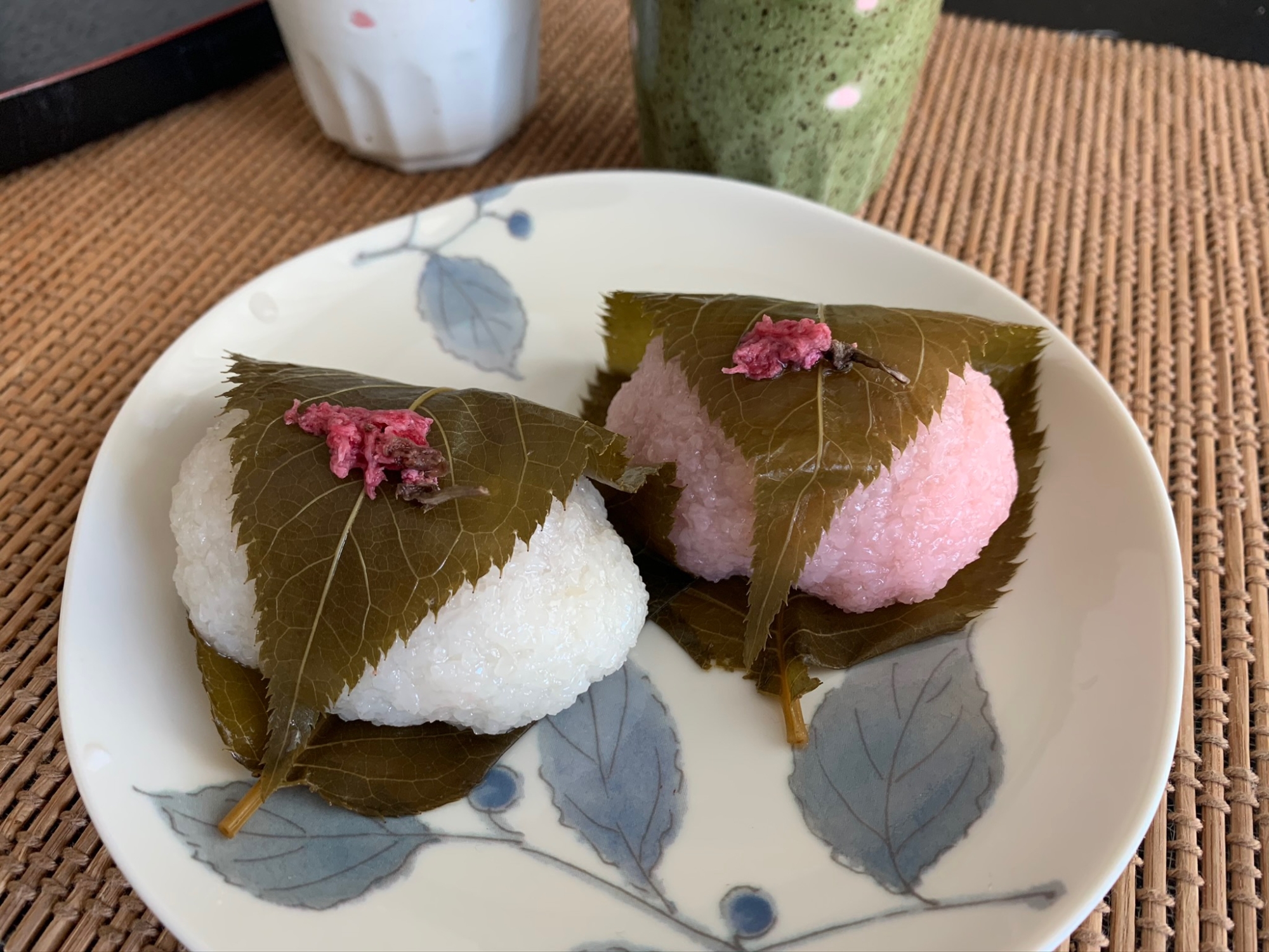 おうちで本格和菓子〜レンジで簡単！　桜餅２色