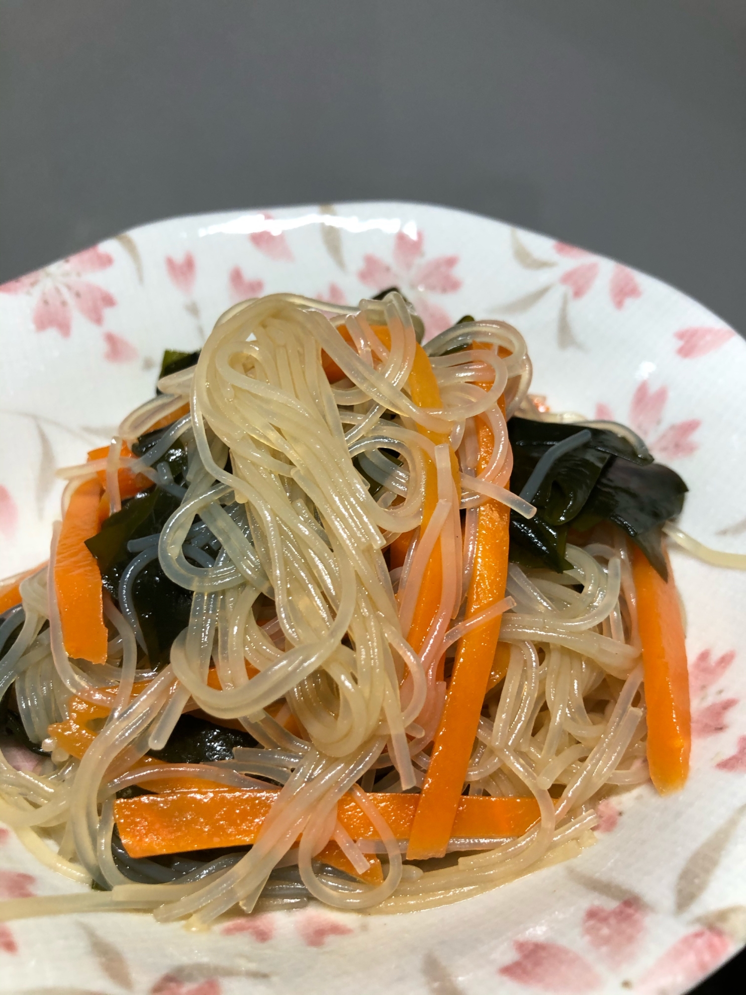 わかめの中華風春雨サラダ