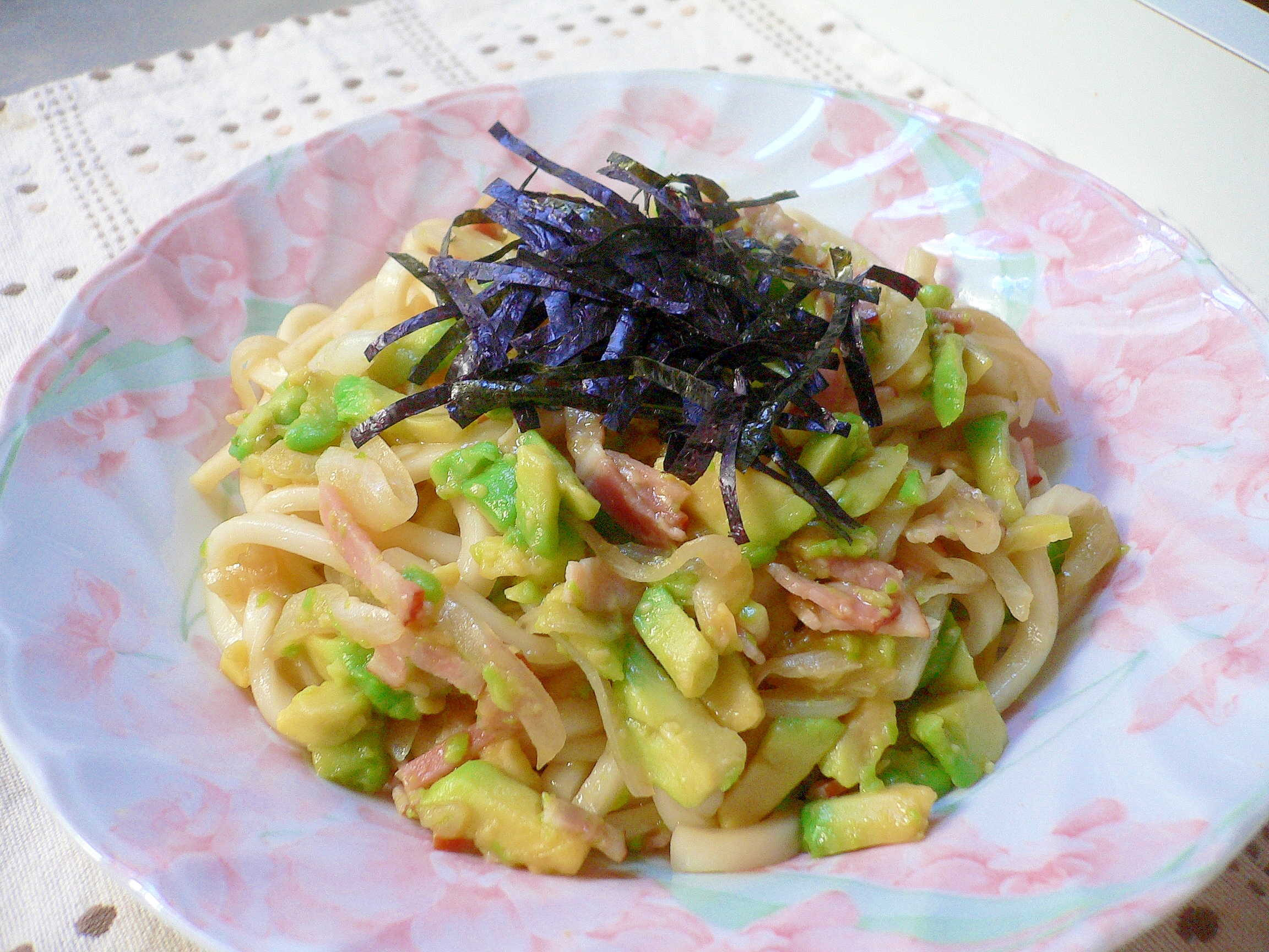 アボカド焼きうどん