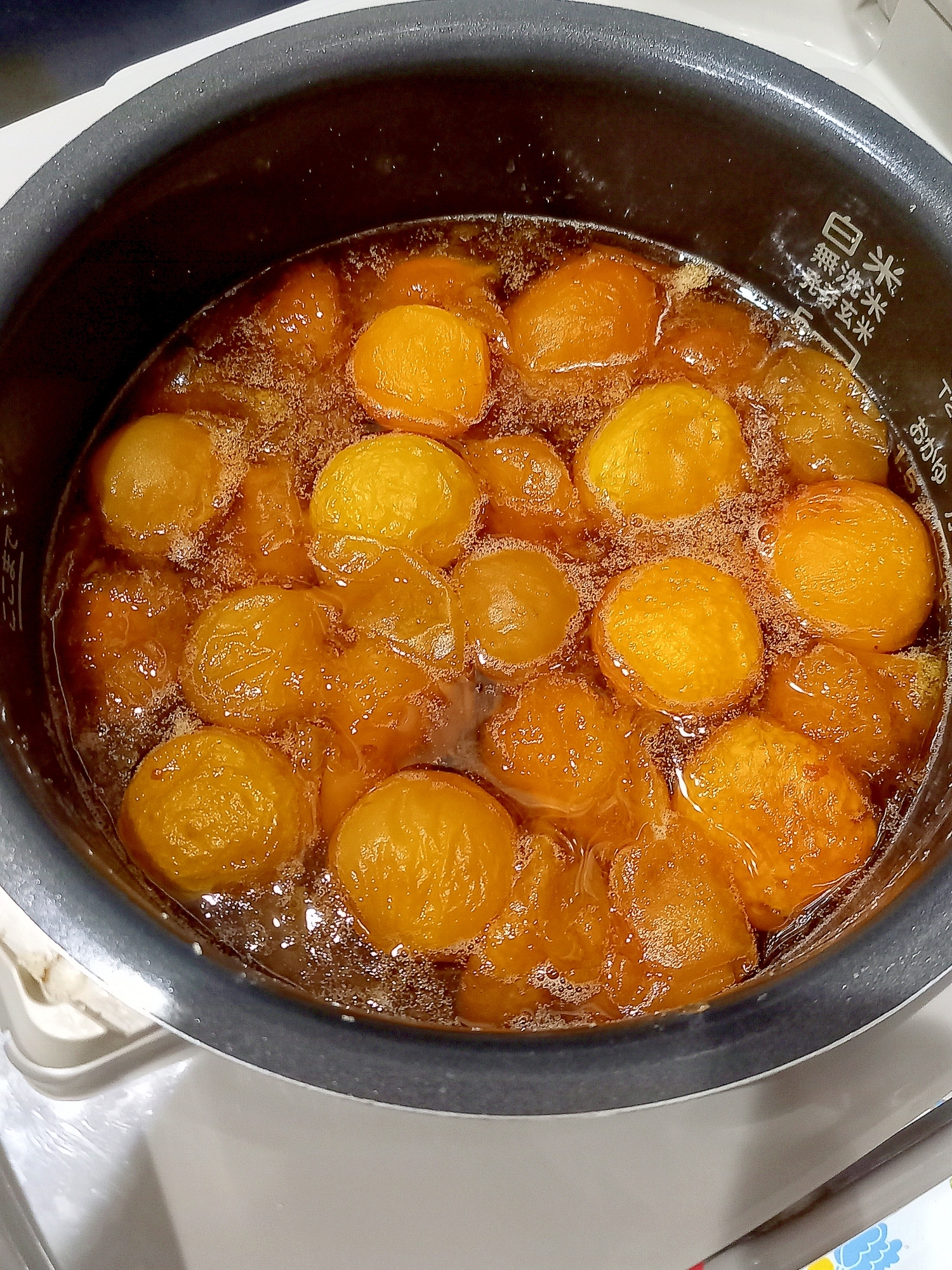 炊飯器で梅シロップ
