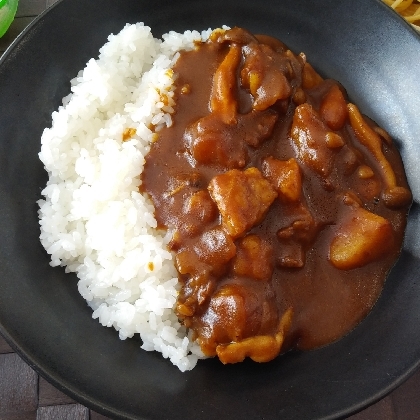 牛すじカレー