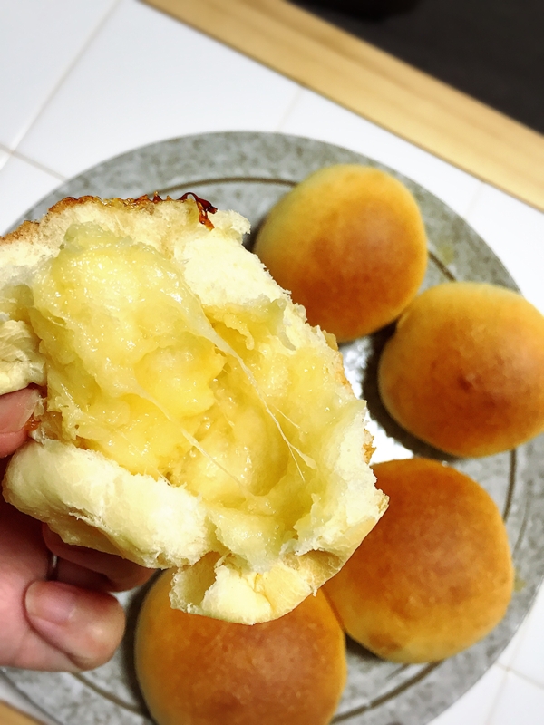 はちみつチーズパン レシピ 作り方 By 50kyo10 楽天レシピ