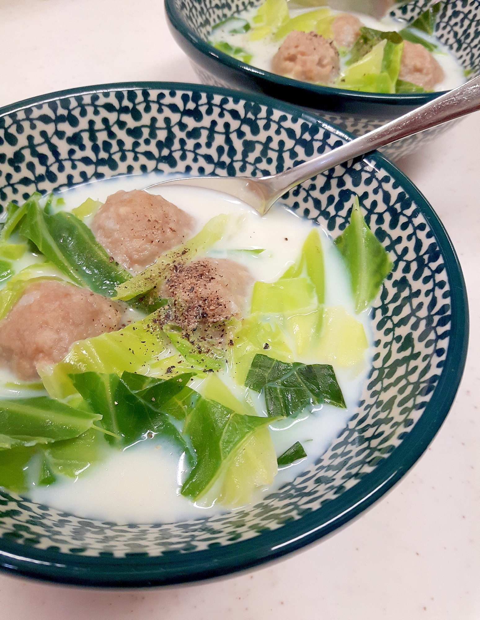 子供が喜ぶミートボールとキャベツのミルクスープ レシピ 作り方 By Acchan66 楽天レシピ 子供が喜ぶミートボールとキャベツのミルクスープ レシピ 作り方 By Acchan66 楽天レシピ