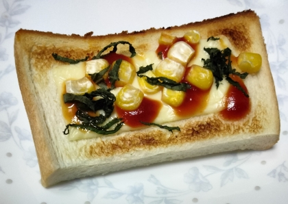 野菜ピザトースト（大葉コーン玉ねぎ）