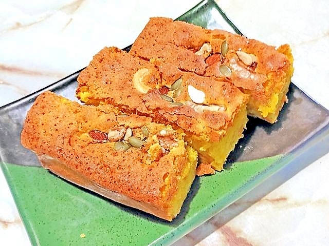 ハロウィンに!南瓜のナッツ乗せブラウニー♪