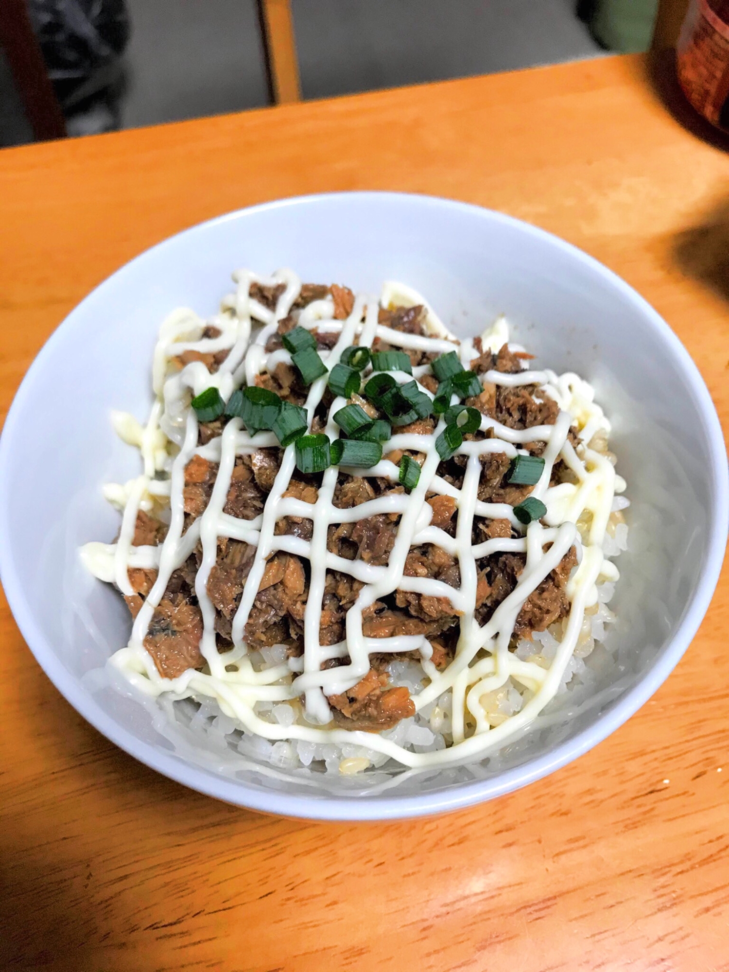 五分で完成！簡単サバ缶丼